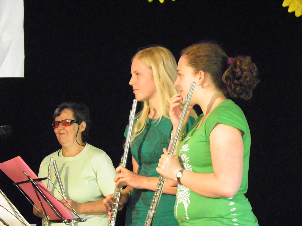 111_8696_JPG-1338850353