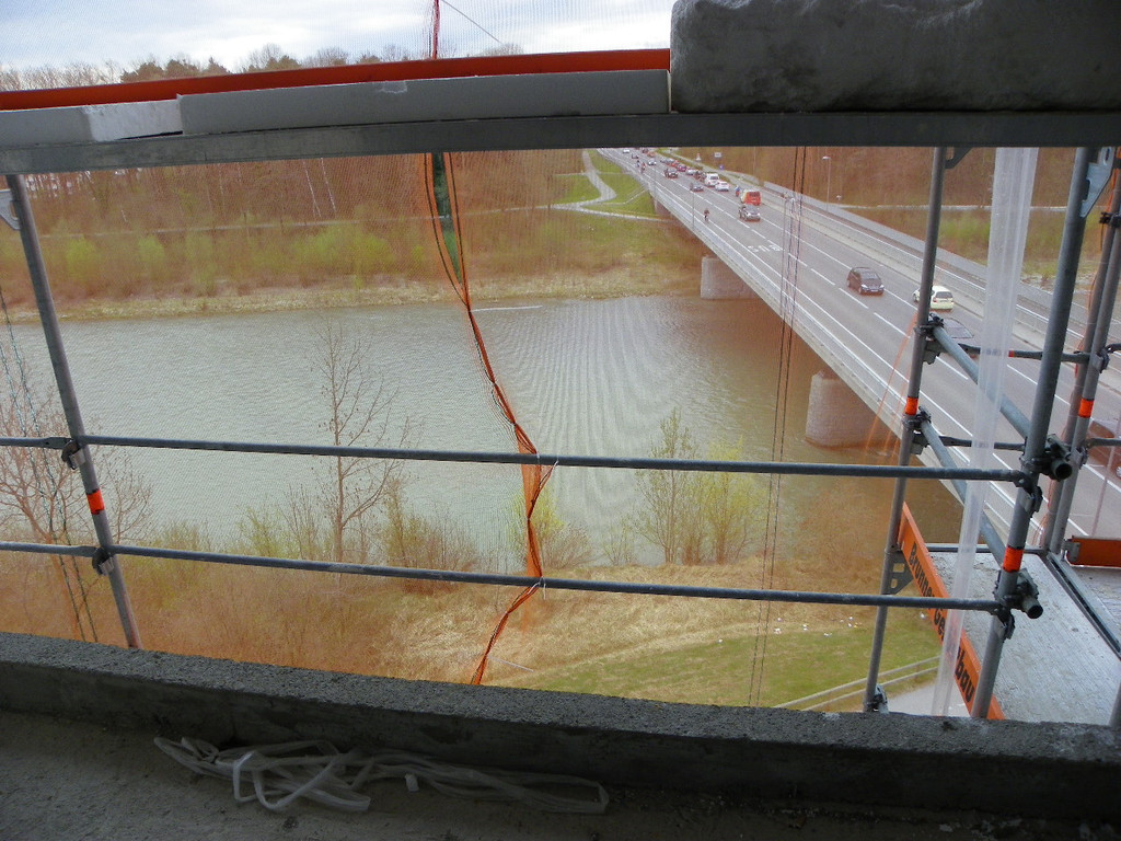 114_2881_JPG-1338853905