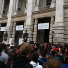 Leserreport: Ansturm auf Tickets für die Toten Hosen (Burgtheater, Mai 2012)
