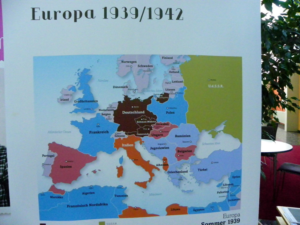 114_9047_JPG-1338932348