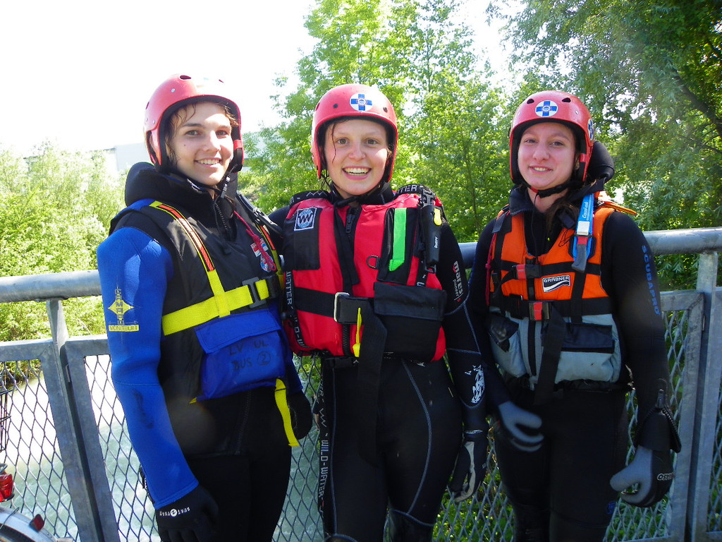 114_8379_JPG-1338933972