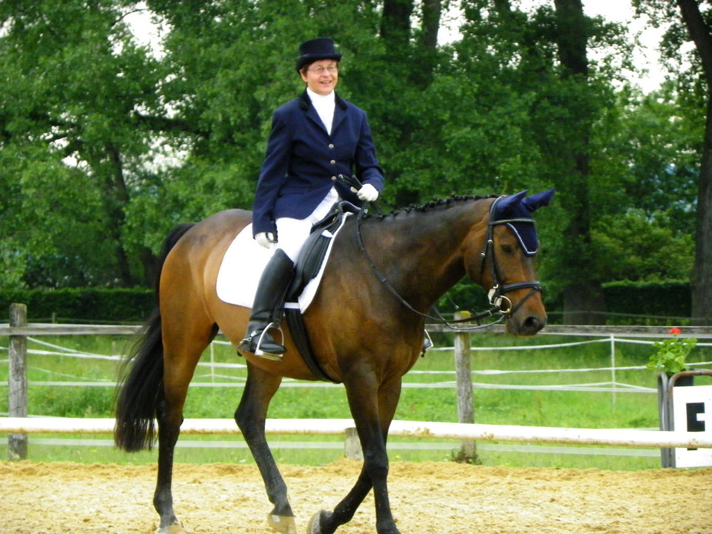 114_9601_JPG-1338935935