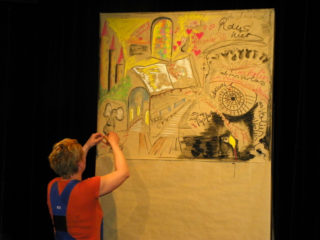 114_7203_JPG-1338936617