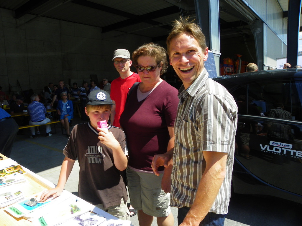 114_9392_JPG-1338942150