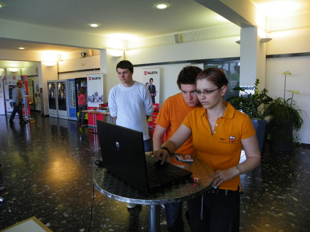 114_9292_JPG-1338943138