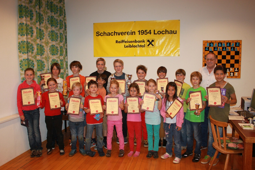 Schach Nachwuchs Abschlussturnier 01-06-2012 _1__jpg-1339056254