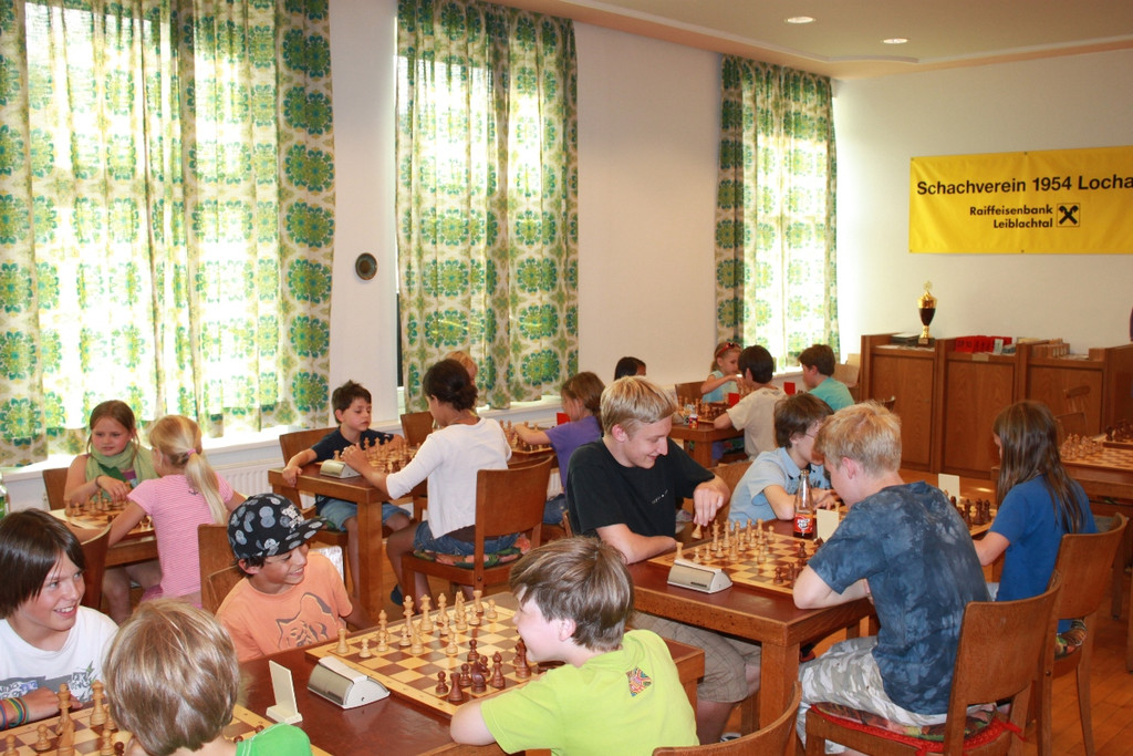 Schach Nachwuchs Abschlussturnier 01-06-2012 _7__jpg-1339056283