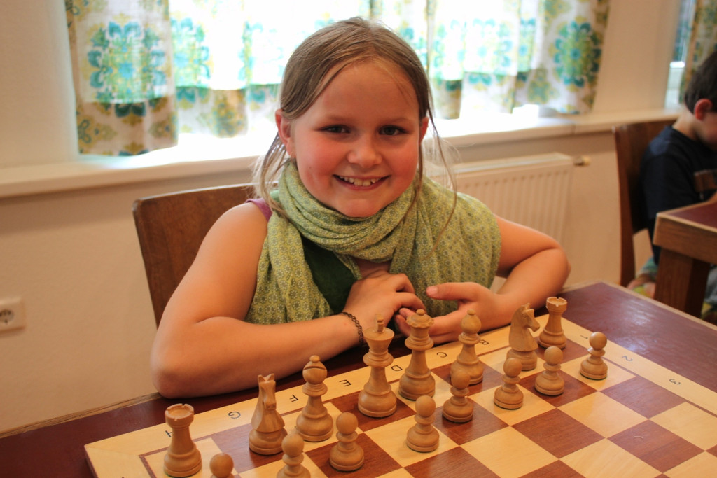 Schach Nachwuchs Abschlussturnier 01-06-2012 _6__jpg-1339056277