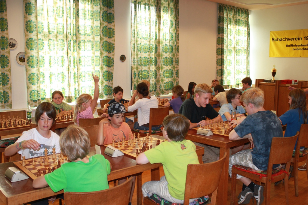 Schach Nachwuchs Abschlussturnier 01-06-2012 _8__jpg-1339056292