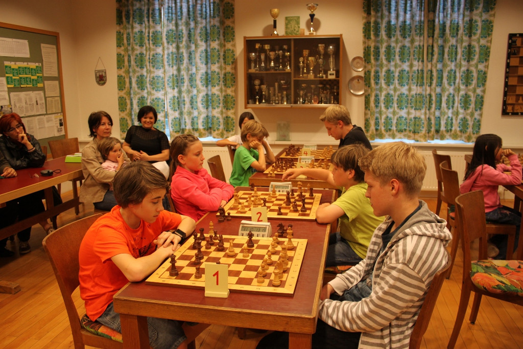 Schach Nachwuchs Abschlussturnier 01-06-2012 _34__jpg-1339056431