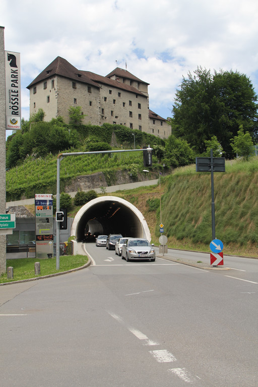 IMG_1232_JPG-1339075546