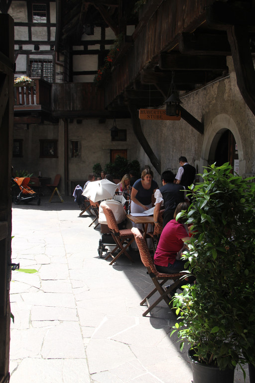 IMG_1194_JPG-1339076196