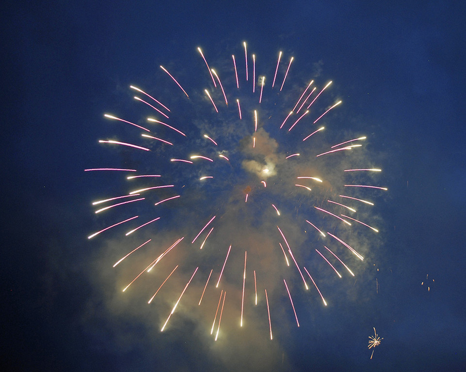 Feuerwerk in Schruns - 117 - Copyright by Gerhard Scopoli.jpg