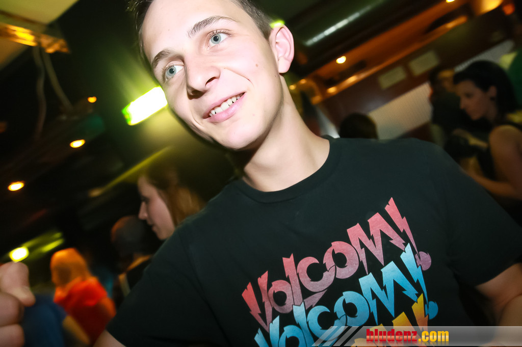11737441.jpg