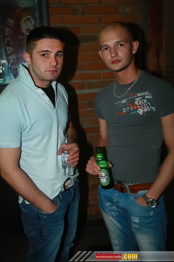 11737440.jpg