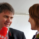 T050_JPG-1339340079