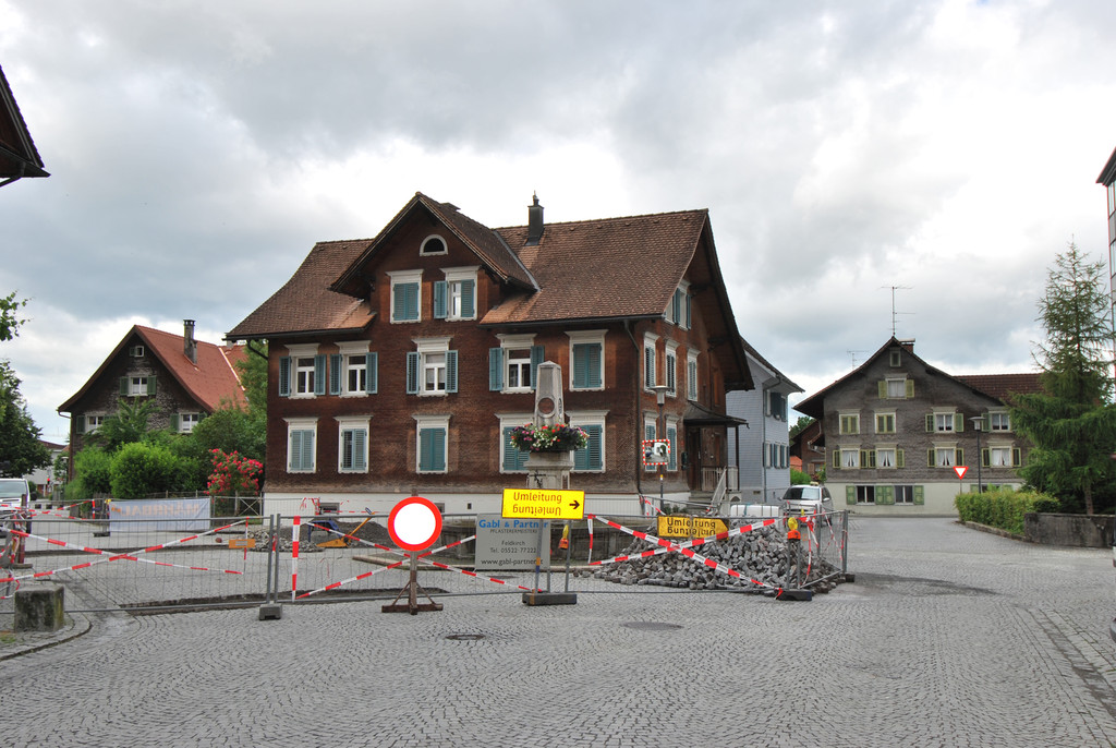 DSC_0009-1.jpg