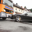 Porsche vs. Lkw