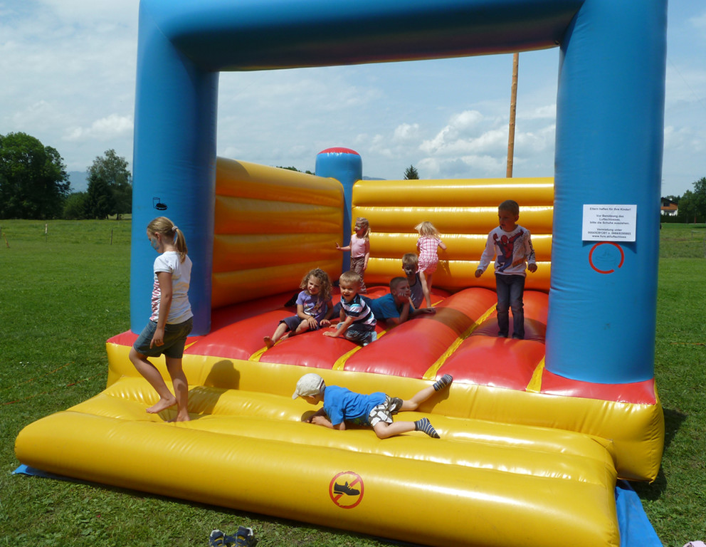 Schwefel10Huepfburg_jpg-1339537884