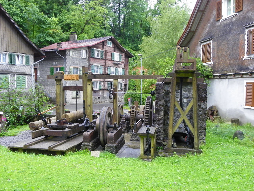 114_9605_JPG-1339627851