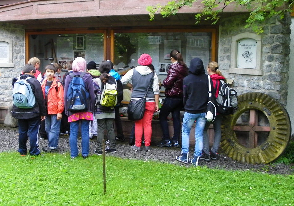 114_9603_JPG-1339627845