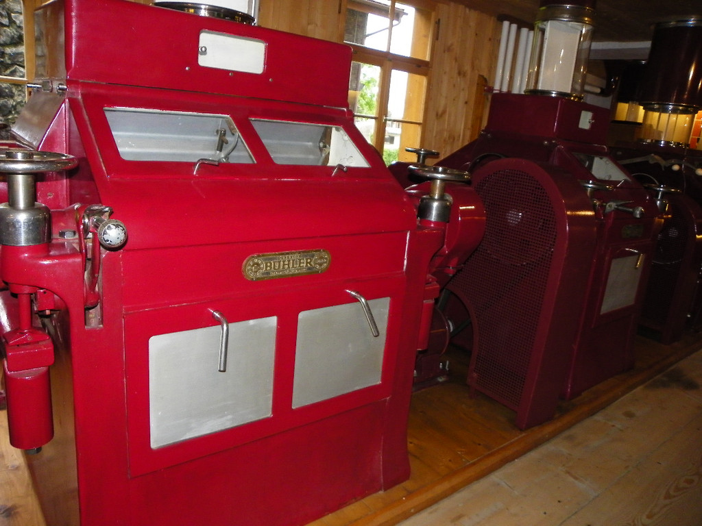 114_9625_JPG-1339627875