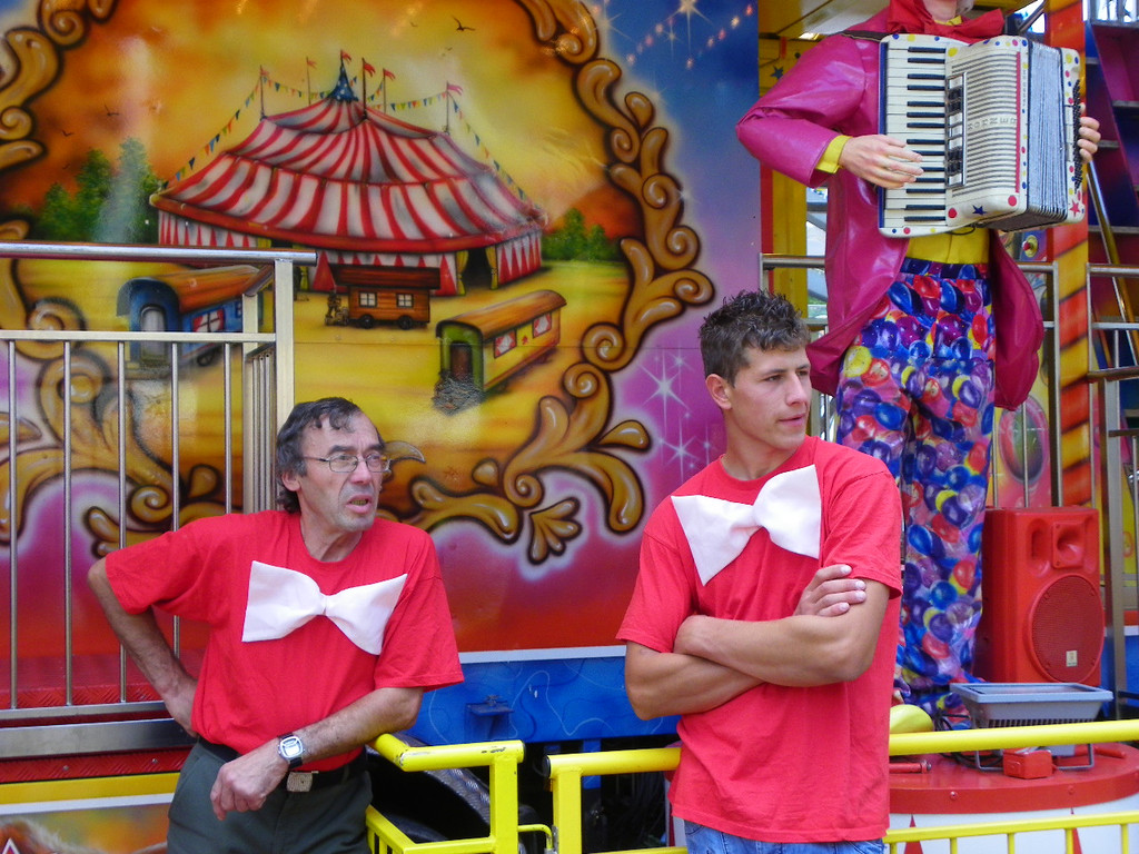 114_9890_JPG-1339631991