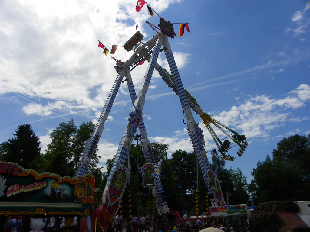 114_9895_JPG-1339631997