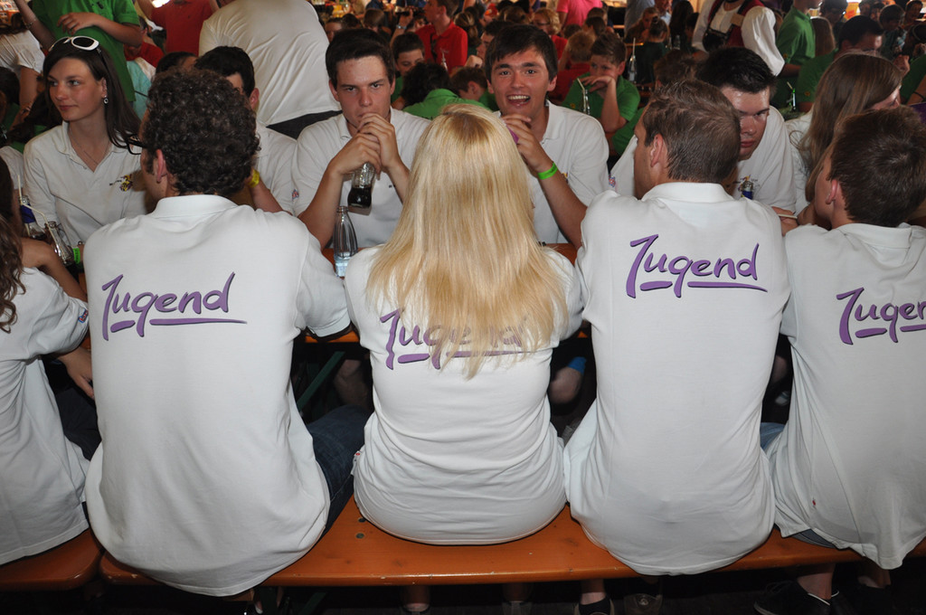 jugend15_jpg-1339885568