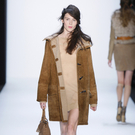 MBFW_aw2010_StrenesseKeyLook_001_10_01_22_21_00.jpg