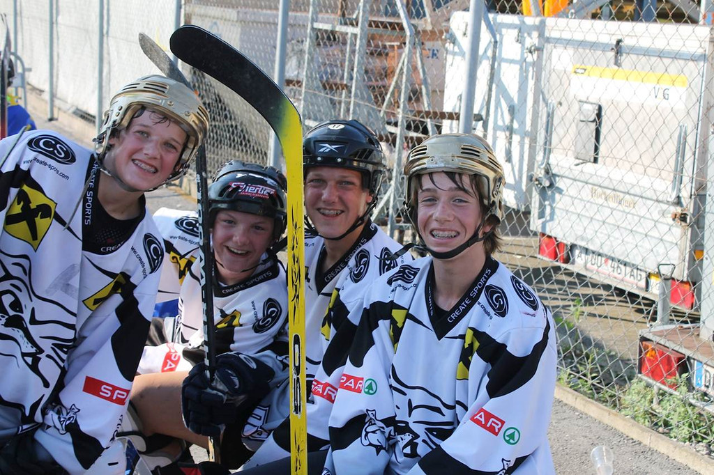 Bulldogs U17.jpg