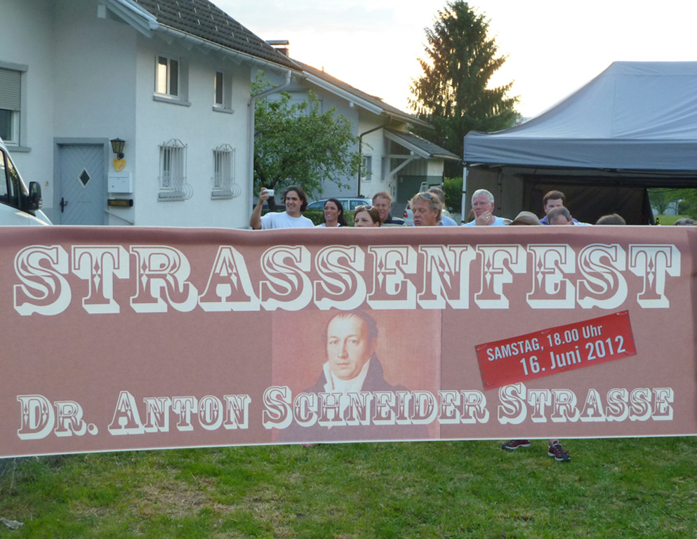 Schneider30_jpg-1339959534