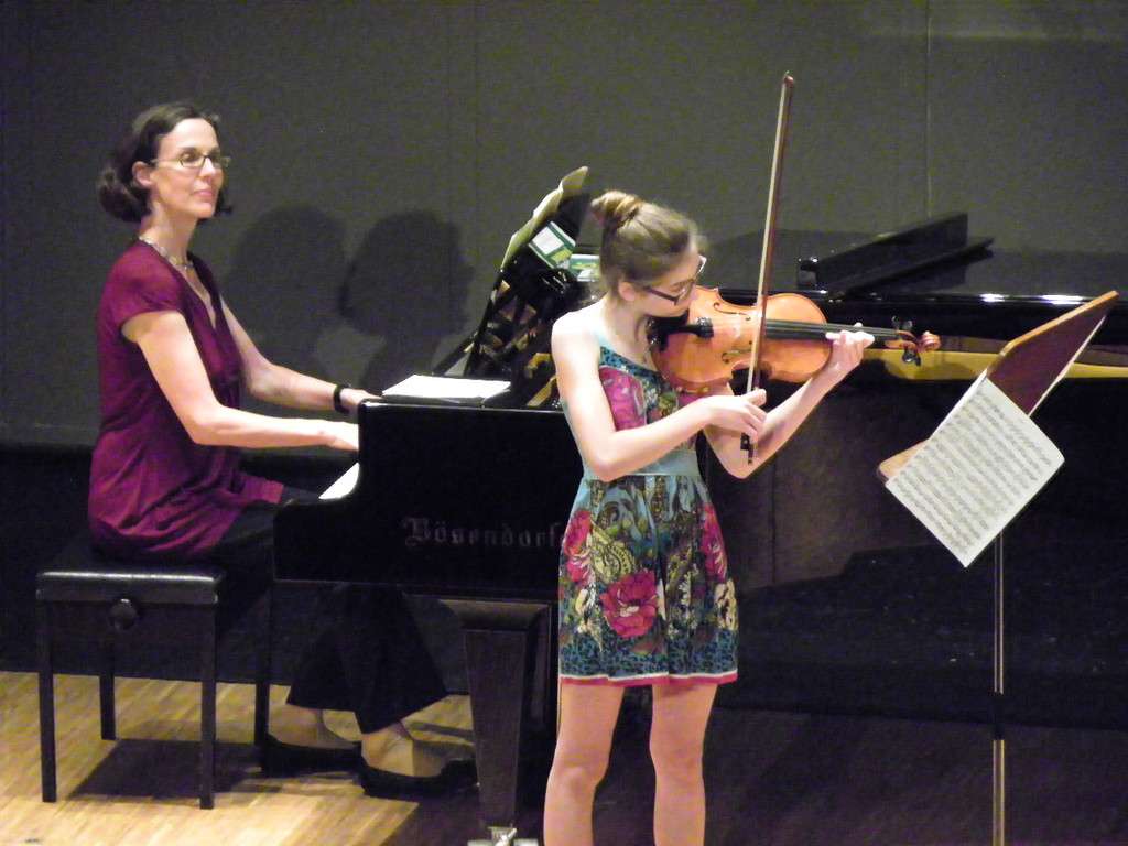 115_0312_JPG-1339971455