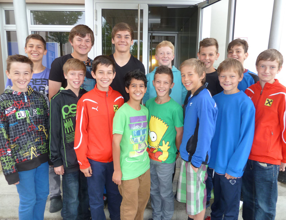 SMS2aBall_jpg-1340011428