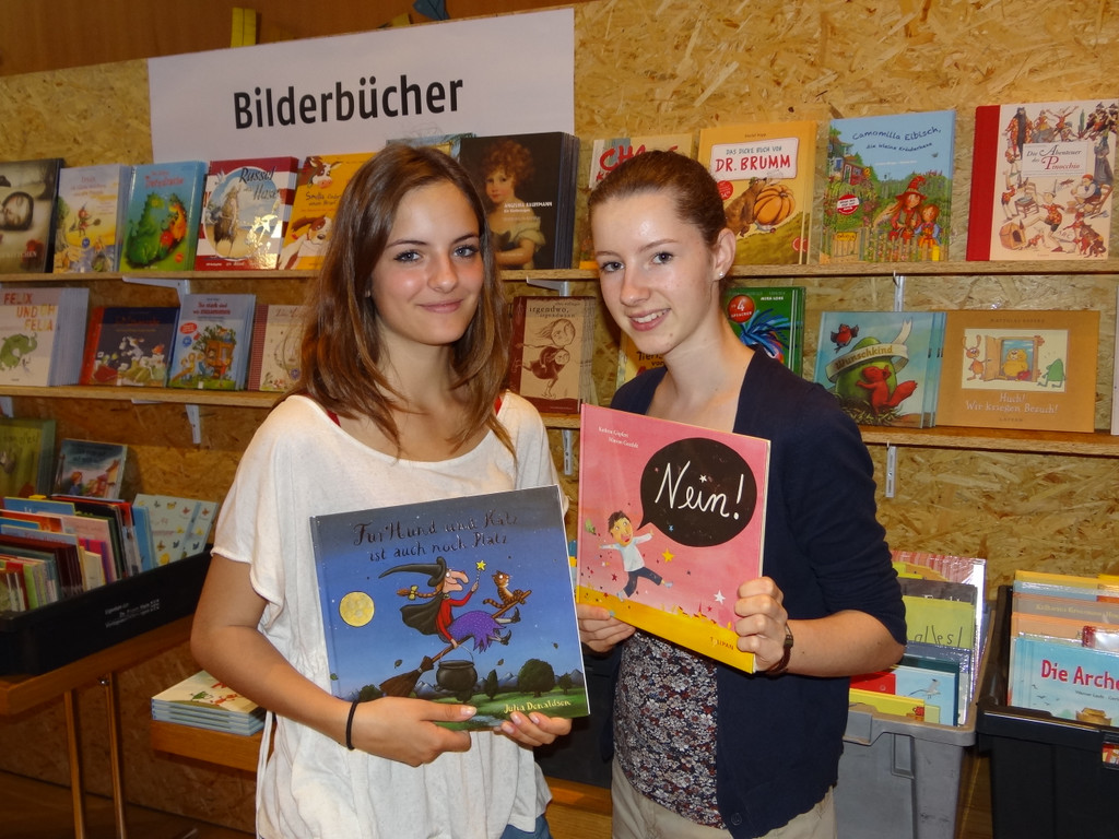 Buch AmBach_VHotz _2__JPG-1340115015