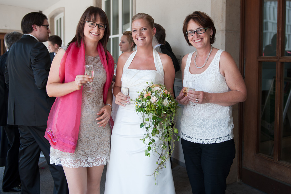 summerhochzeit08 by BEATE RHOMBERG_jpg-1340190586