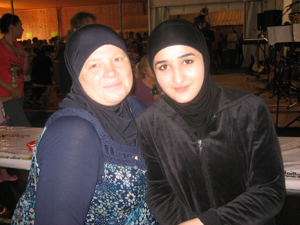 Kheda und Zarema.JPG