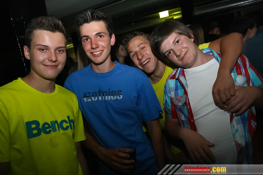 11781041.jpg