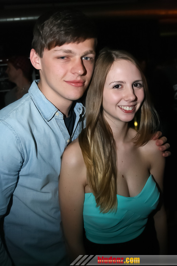 11781010.jpg