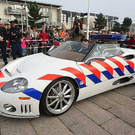 Schnelle und seltsame Polizeiautos