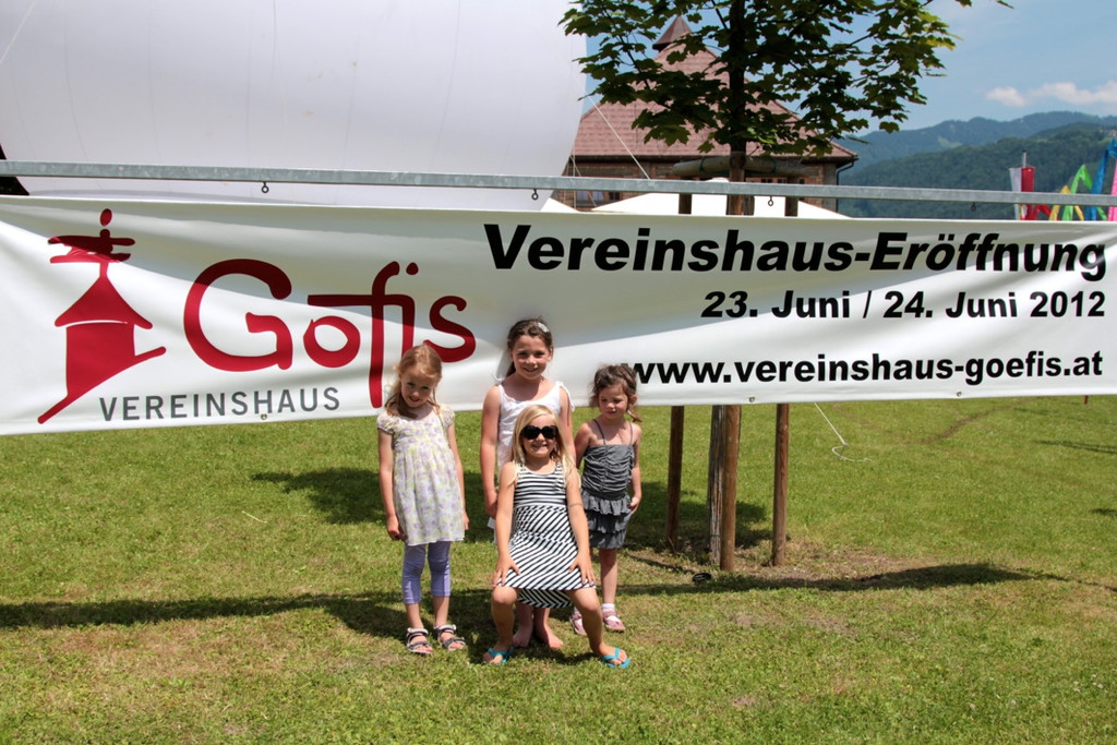KOE_Vereinshaus Er__ffnung 1_jpg-1340619956