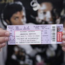 Fans stürmen das Staples Center 