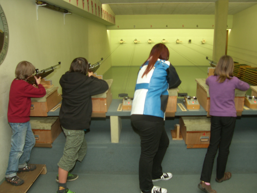 SH107462_JPG-1340647465