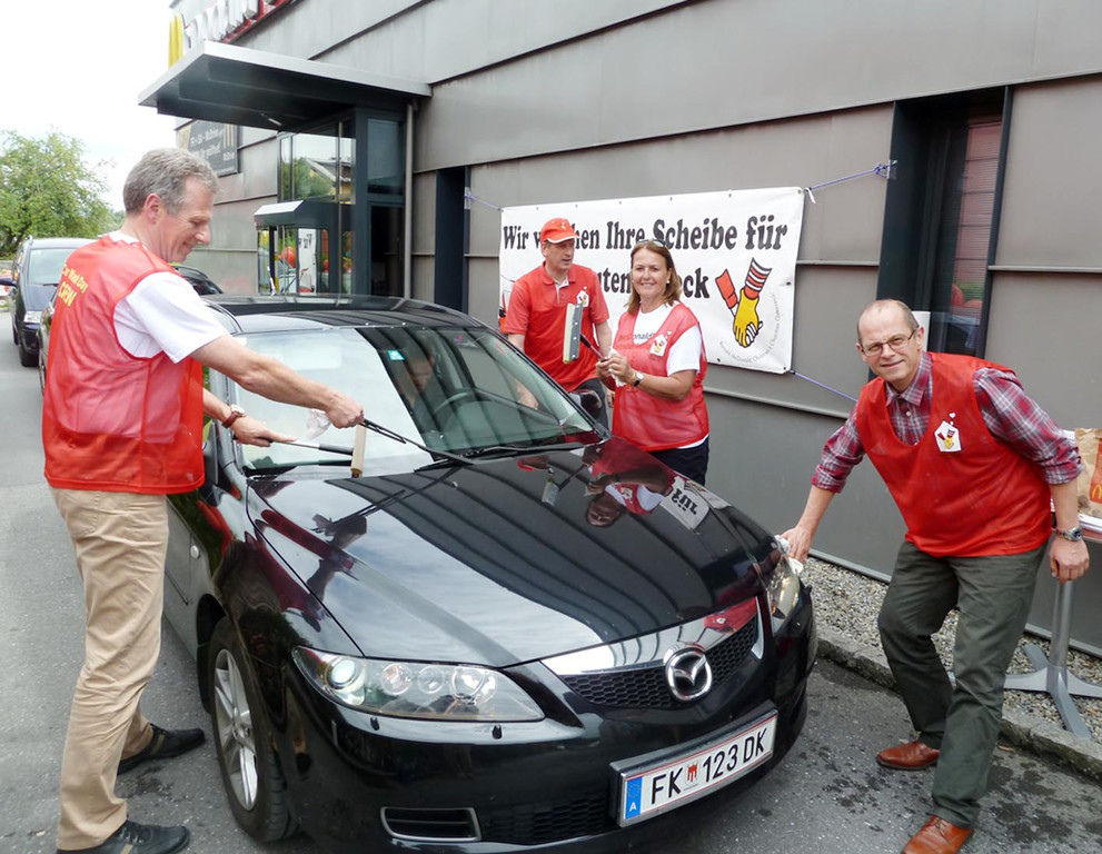 CarWash1_jpg-1340707840