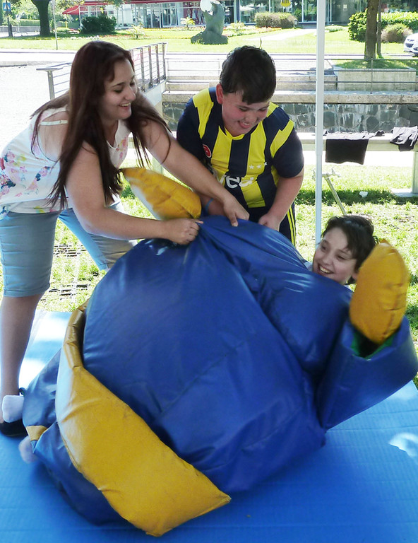 OJAH17aSumo_jpg-1340741940