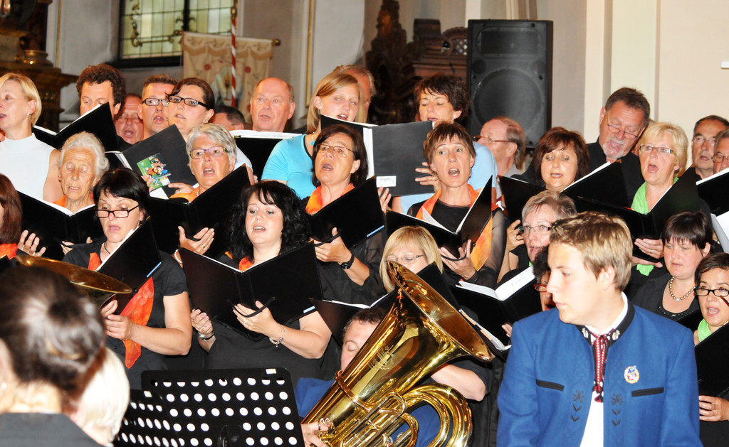 Chorkonzert H__chst 22-06-2012 80_jpg-1340784633