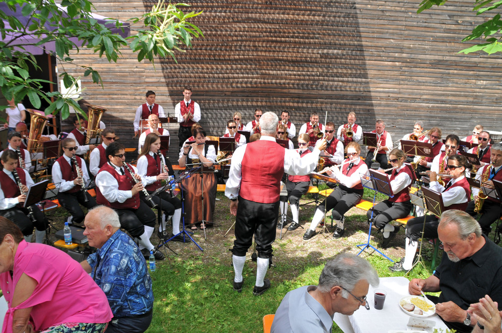 Pfarrfest H__chst 24-06-2012 10_jpg-1340805381