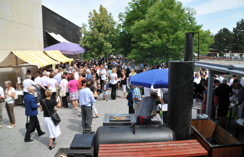 Pfarrfest H__chst 24-06-2012 18_jpg-1340805392