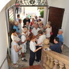 warteschlangen_beim_eingang_003644031.jpg