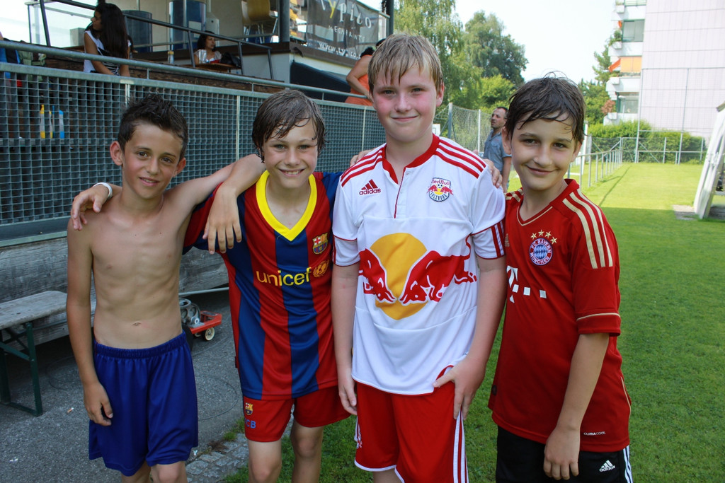 Fu__ball Nachwuchs Saisonabschluss Fest 30-06-2012 _10__jpg-1341079544